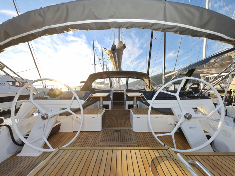 Rent a Hanse Hanse 510 Seget Donji