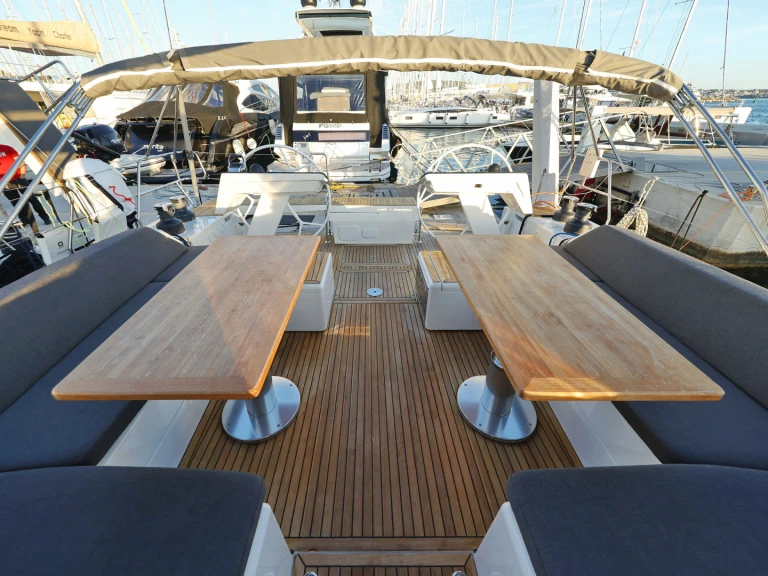 Sailboat rental in Seget Donji - Hanse Hanse 510