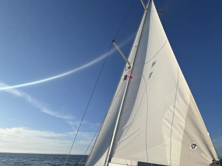 Bareboat Rental Sailboat Jeanneau with a boat licence