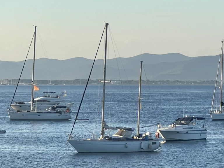 Bareboat Rental Sailboat Mallard with a boat licence