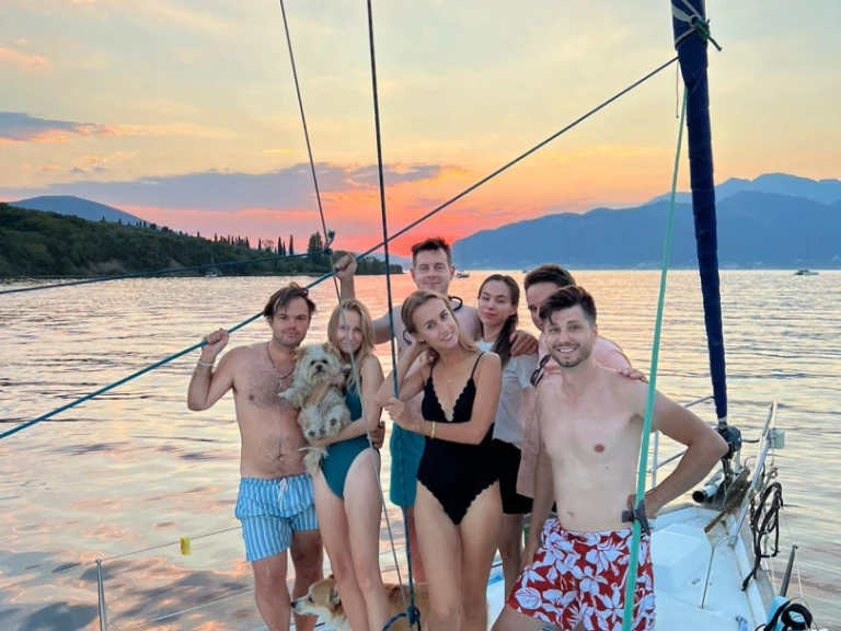 Sailboat for rent Tivat at the best price
