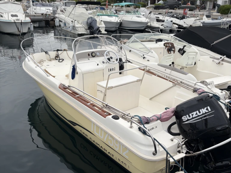 Boat rental Jeanneau Cap Camarat 545 in Les Issambres on Samboat