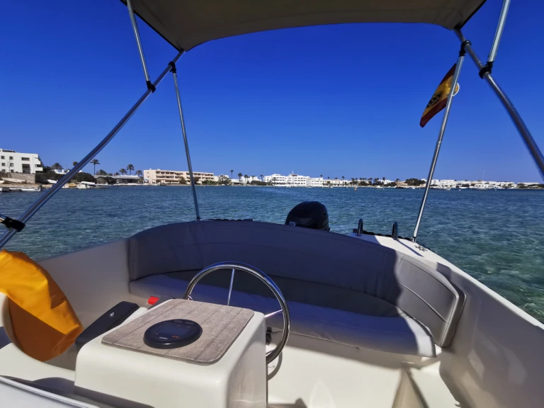 MARRIOM 500 CLASSICS in La Savina on SamBoat
