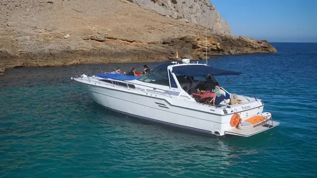 Boat rental Sea Ray Sea Ray 460 Sundancer in Pollença on Samboat