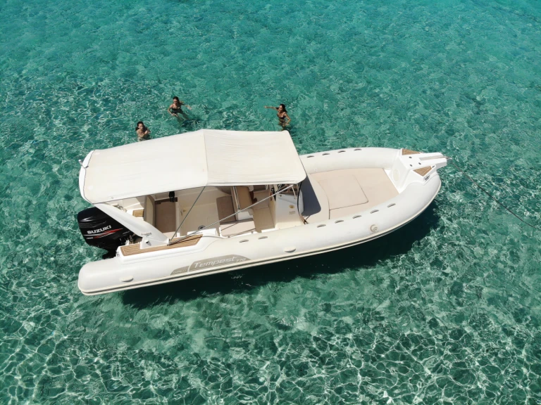 Rent a Capelli Tempest 770 S Portocolom