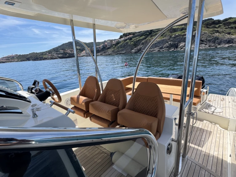 Motorboat rental in Argelès-sur-Mer - Prua al Vento  HURACAN 9.8