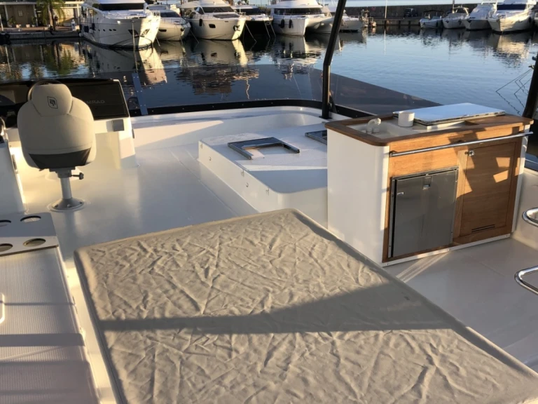 Boat rental Fountaine Pajot Fountaine Pajot MY 44 in Golfe-Juan on Samboat