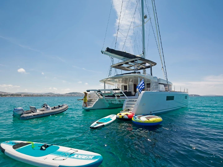 Catamaran rental in Athens - Lagoon Lagoon 52 F