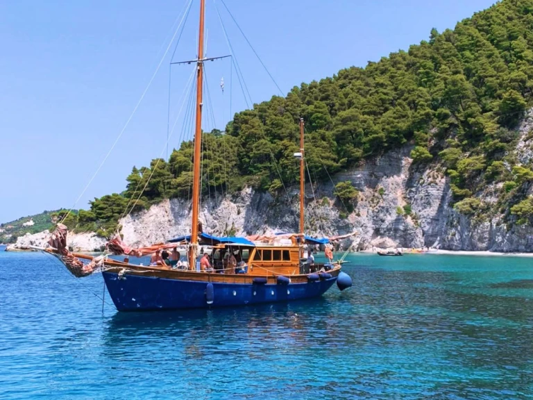 Yacht charter Skiathos cheap Liberty