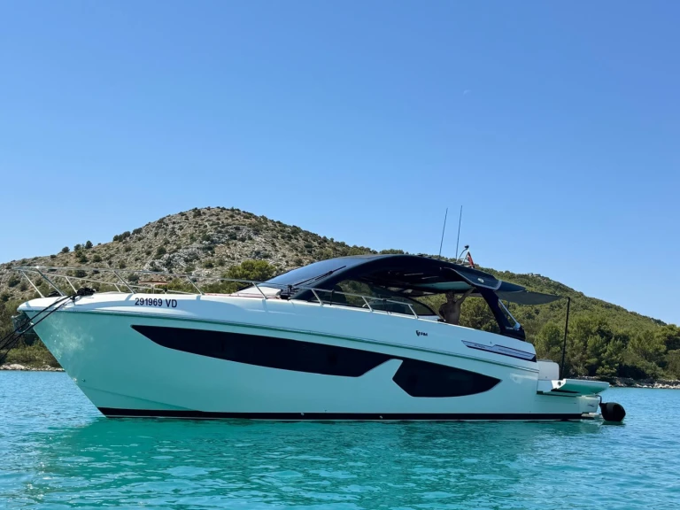  FIM 440 Regina in Murter-Kornati on SamBoat