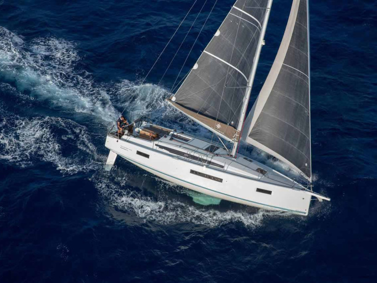 Rent a Jeanneau Sun Odyssey 410 Trogir