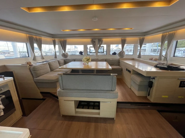 Rent a Lagoon Lagoon 51 Road Town