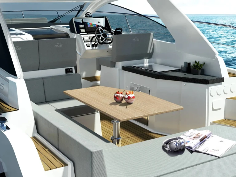 Motorboat rental in Biograd na Moru - Sealine Sealine S335