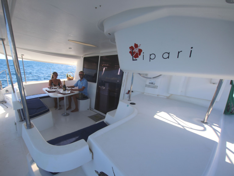 Yacht charter Madirokely cheap Lipari 41