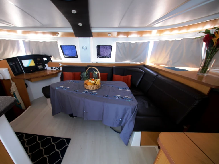 Catamaran rental in Madirokely - Fountaine Pajot Lipari 41