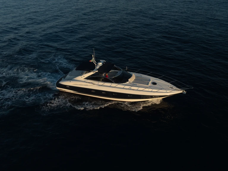 Luxury Yacht rental in San José del Cabo - Sunseeker Camargue 50