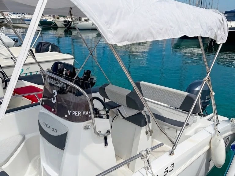 Motorboat rental with or without captain Idea Marine Alghero