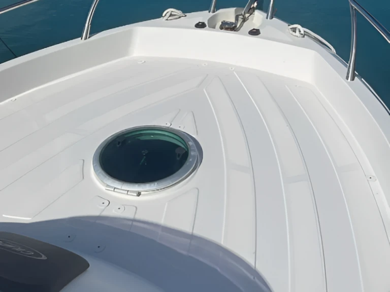 GIUPEX MARINE 23 WA in Salerno on SamBoat