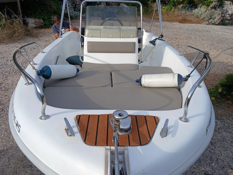 Saver OPEN 520 charter bareboat or captained in  Ciutadella de Menorca