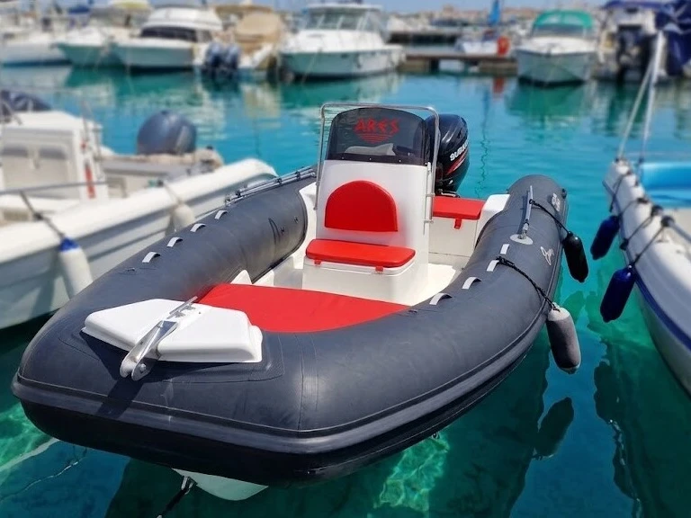 Bareboat Rental RIB CNC with a boat licence