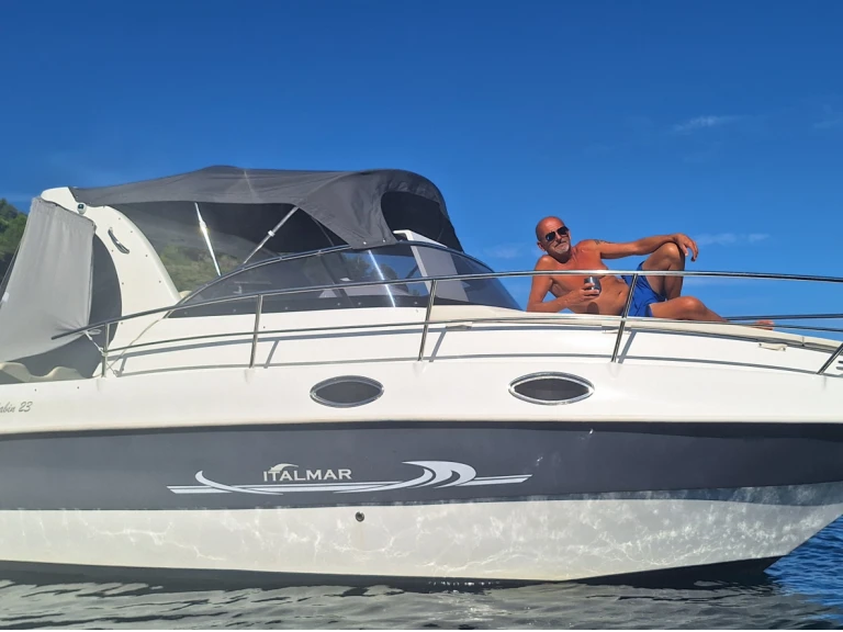 Rent a Italmar Italmar Cabin 23 Piombino