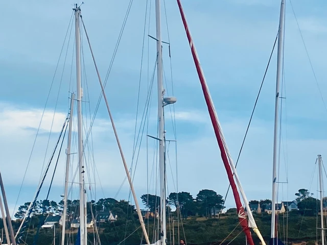 Boat rental Kirie Feeling 486 in Locmariaquer on Samboat