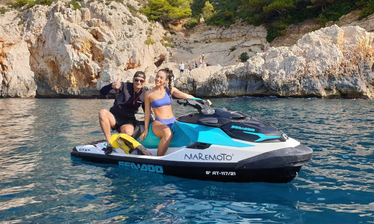 Jet ski rental in Les Issambres - Sea-Doo GTX 130