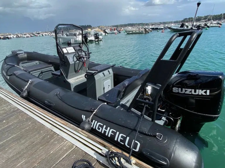 RIB rental in Fouesnant - Highfield Patrol 600