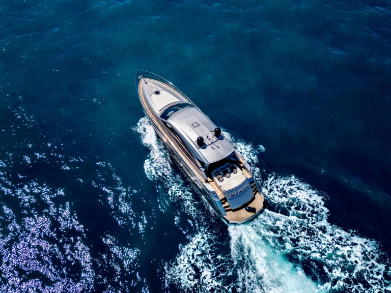 Luxury Yacht for rent Cannes at the best price