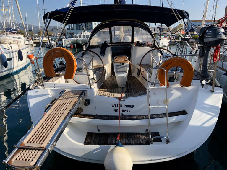 Jeanneau Sun Odyssey 42 i Performance charter bareboat or captained in  Póros (City)