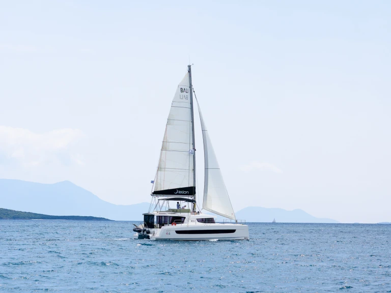Catamaran rental in Lefkáda - Bali Bali 4.6
