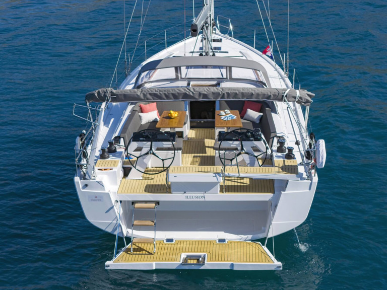Bareboat Rental Sailboat Hanse with a boat licence