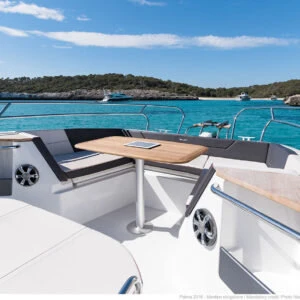 Rent a Bénéteau Beneteau MY Flyer 8 Palaiá Fókaia