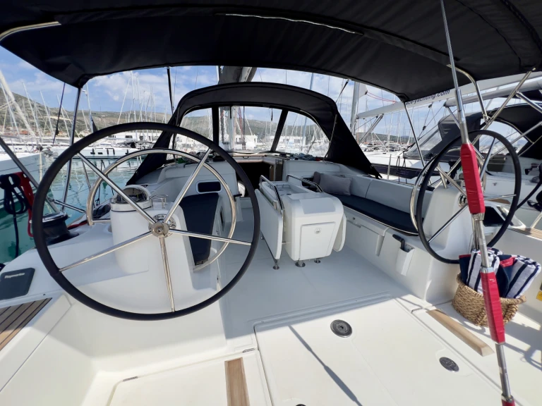 Yacht charter Seget Donji cheap Sun Odyssey 479