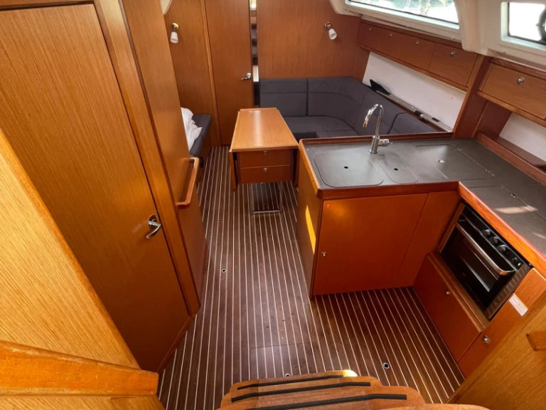 Sailboat rental with or without captain Bavaria Punta Ala