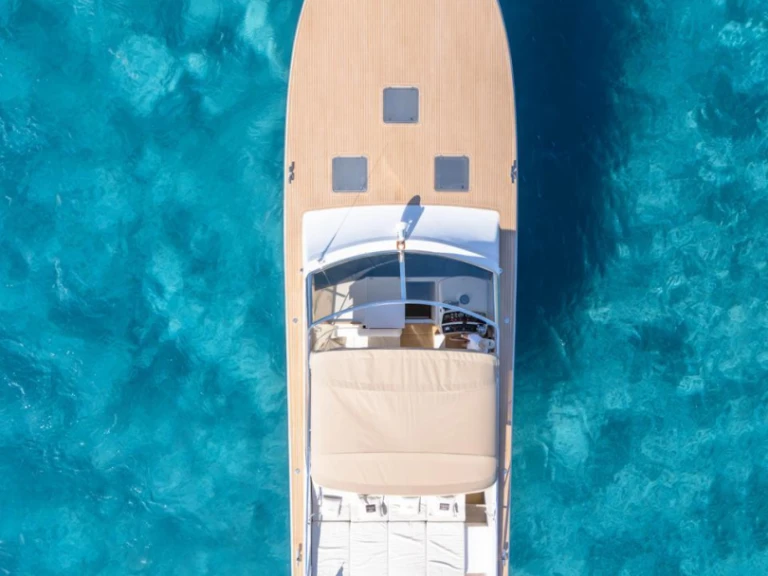 Rent a Itama Itama 45 Buggerru