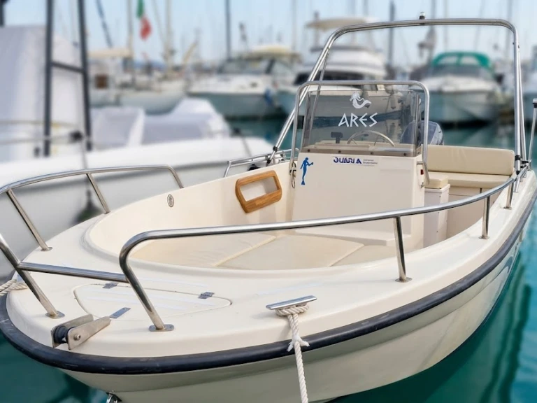Motorboat for rent Porto di Alghero at the best price