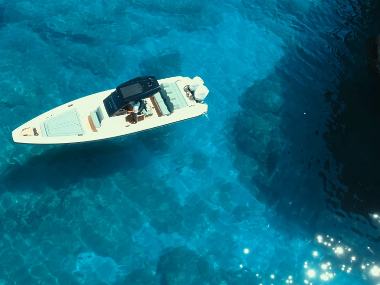 Rent a Technohull GTX Kýthnos (City)
