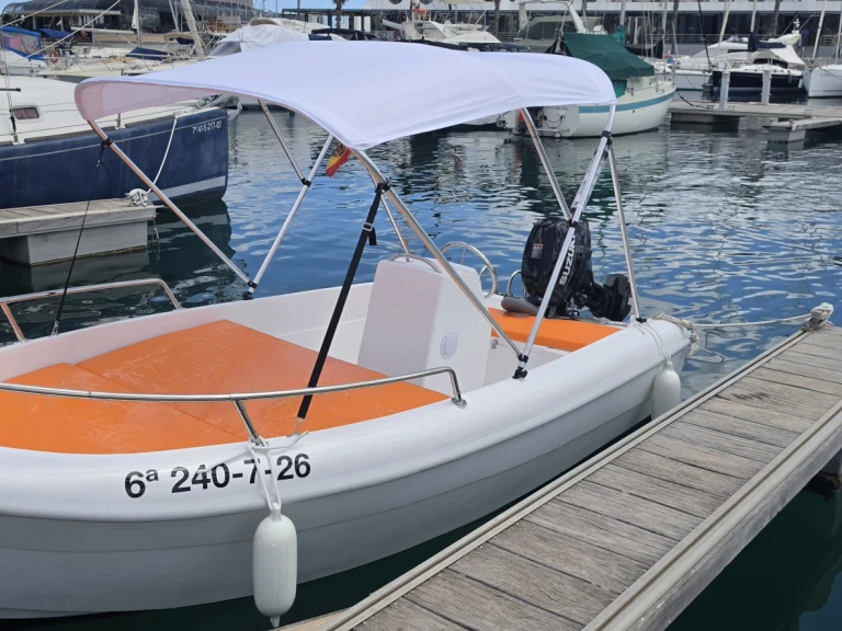 Stable 415 charter bareboat or captained in  Alicante
