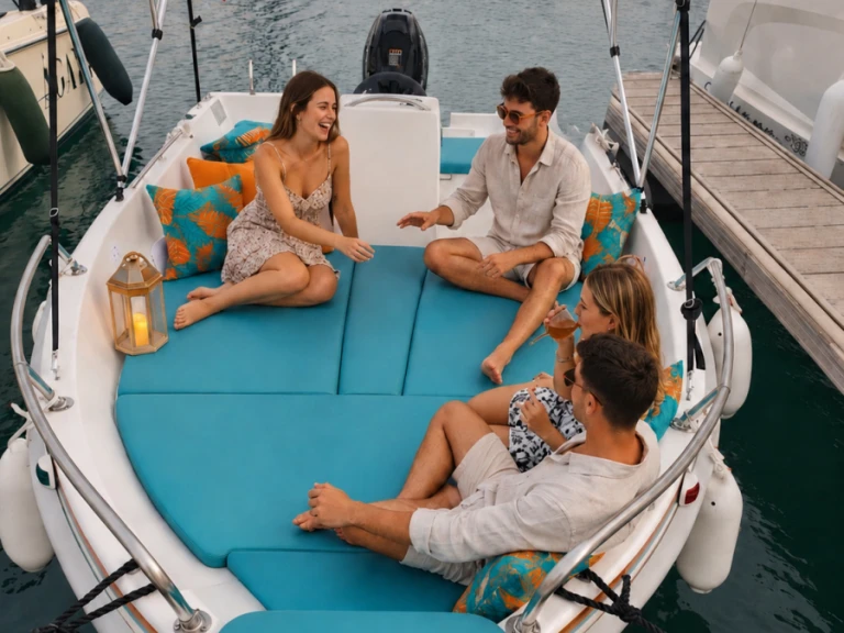 Boat rental Stable 400 in Alicante on Samboat