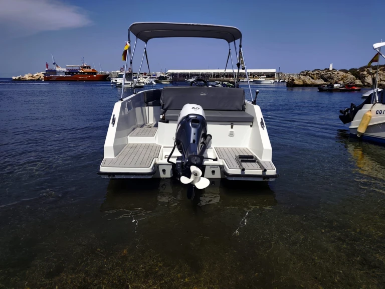 Motorboat for rent Port of Alicante at the best price