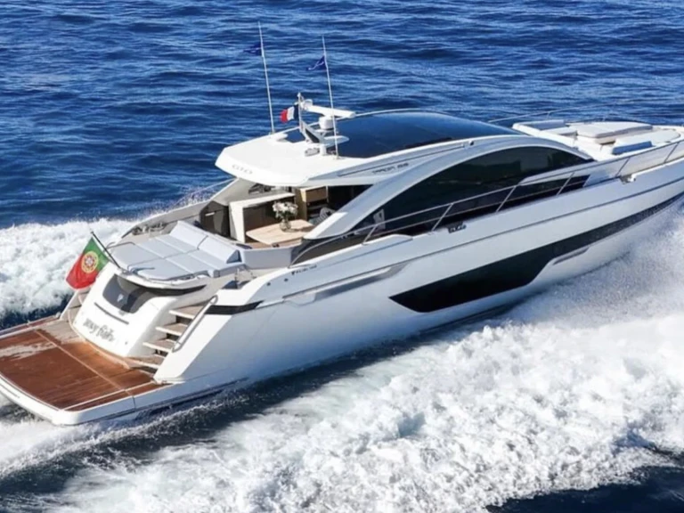 Luxury Yacht rental with or without captain Fairline Saint-Tropez