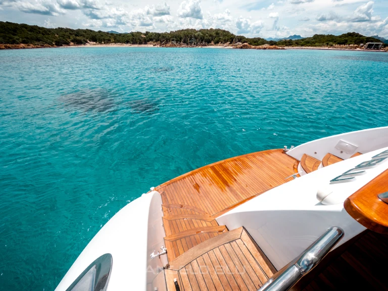 Yacht charter Port d'Andratx cheap Maiora 20S