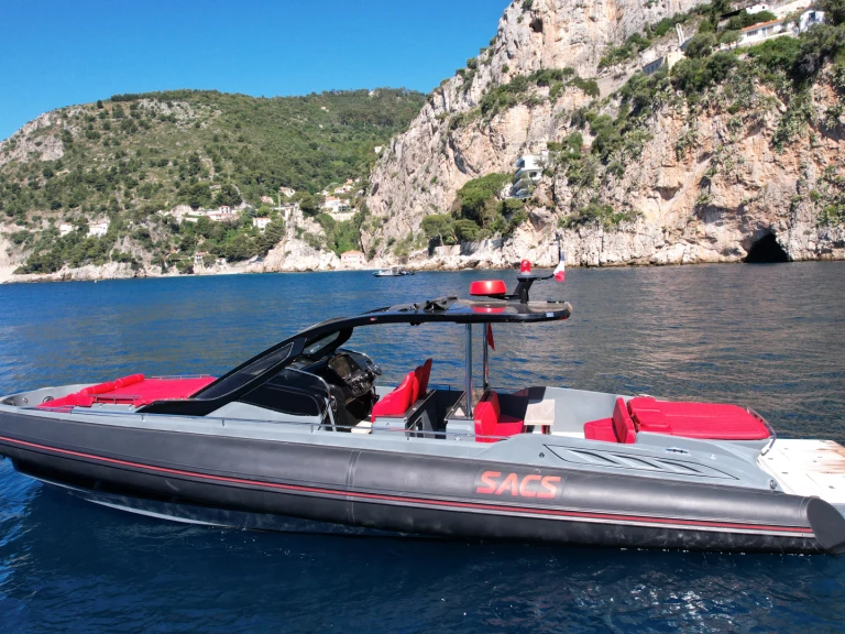Motorboat rental with or without captain Sacs Beaulieu-sur-Mer