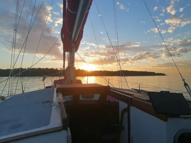 Yes Haliotis 38  in La Rochelle on SamBoat