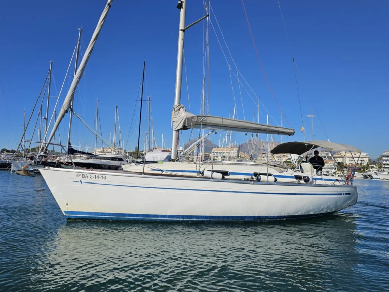Bareboat Rental Sailboat Bavaria with a boat licence