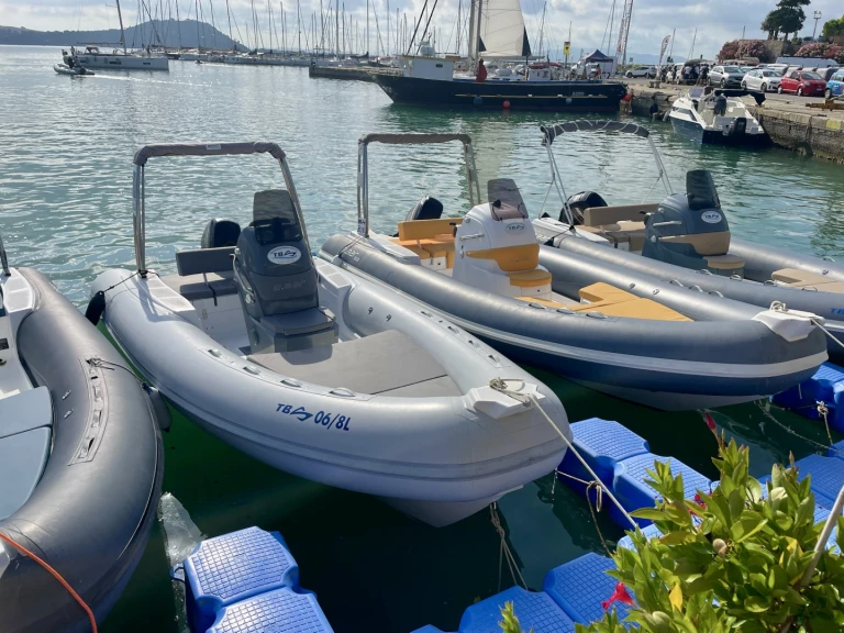 Boat rental 2 BAR 57 in Talamone on Samboat