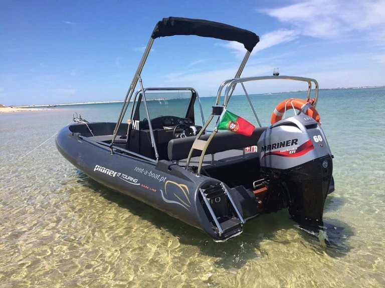 RIB rental in Olhão - pioner Touring 17