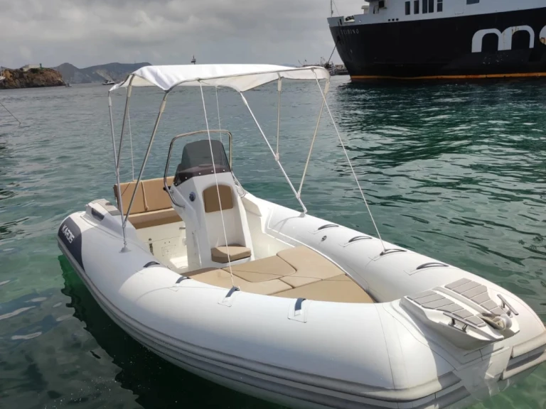 Kardis Kardis Fox 570 in Ponza on SamBoat