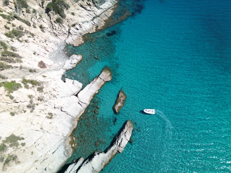 Novamarine RH600 in Villasimius on SamBoat